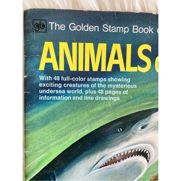 Vintage The Golden Stamp Book of Animals of the Sea 1974 Collectible Stamp Book - Picture 2 of 8